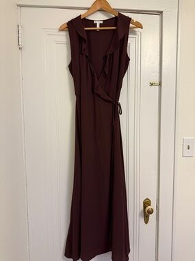 Leith Burgundy Sleeveless Ruffle Wrap Dress Medium